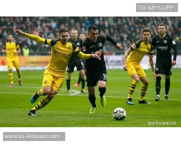 多特蒙德半场领先弗赖堡本塞拜尼进球丘库埃梅卡射门中柱